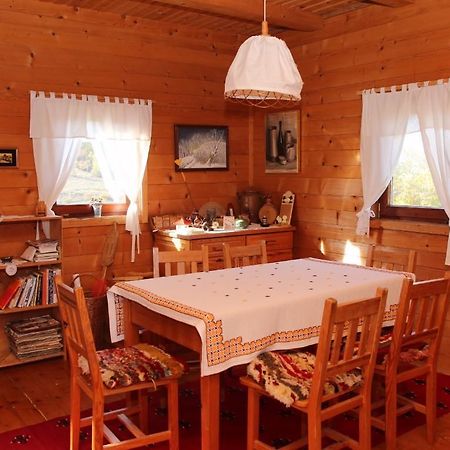 Cabin Menka Sirogojno Exterior foto